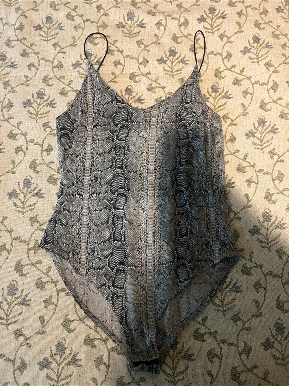 Snake Print Spaghetti Strap Bodysuit - Gray